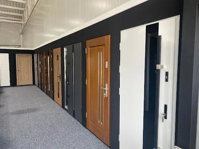 Kowalski Okna Mielec | Producent | Drzwi | Bramy Garażowe | Rolety | Plisy | Panele Podłogowe